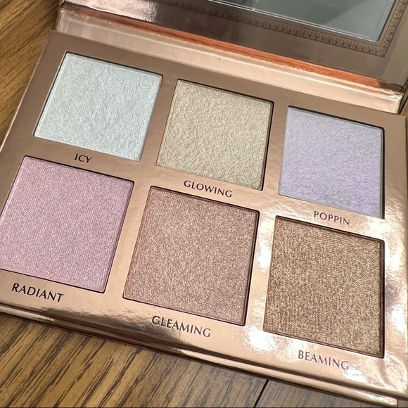 NIB ACE Beaute Glow Essentials Highlighter Palette - Picture 6 of 10